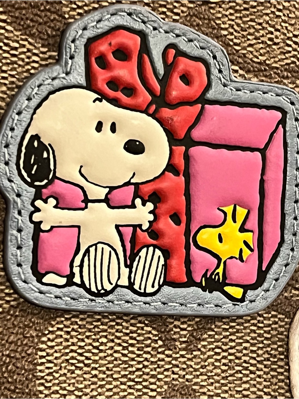 Coach x CE851 Signature Khaki/Redwood Multi Snoopy Patch Tote 22 - Picture 3 of 15